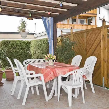Apartman Gaestehaus Bernd Schiff *