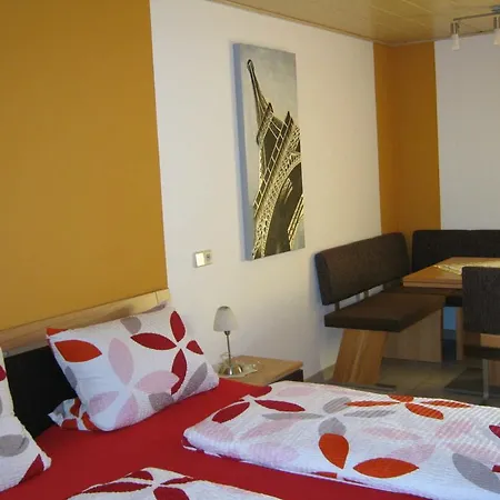 Apartman Gaestehaus Bernd Schiff